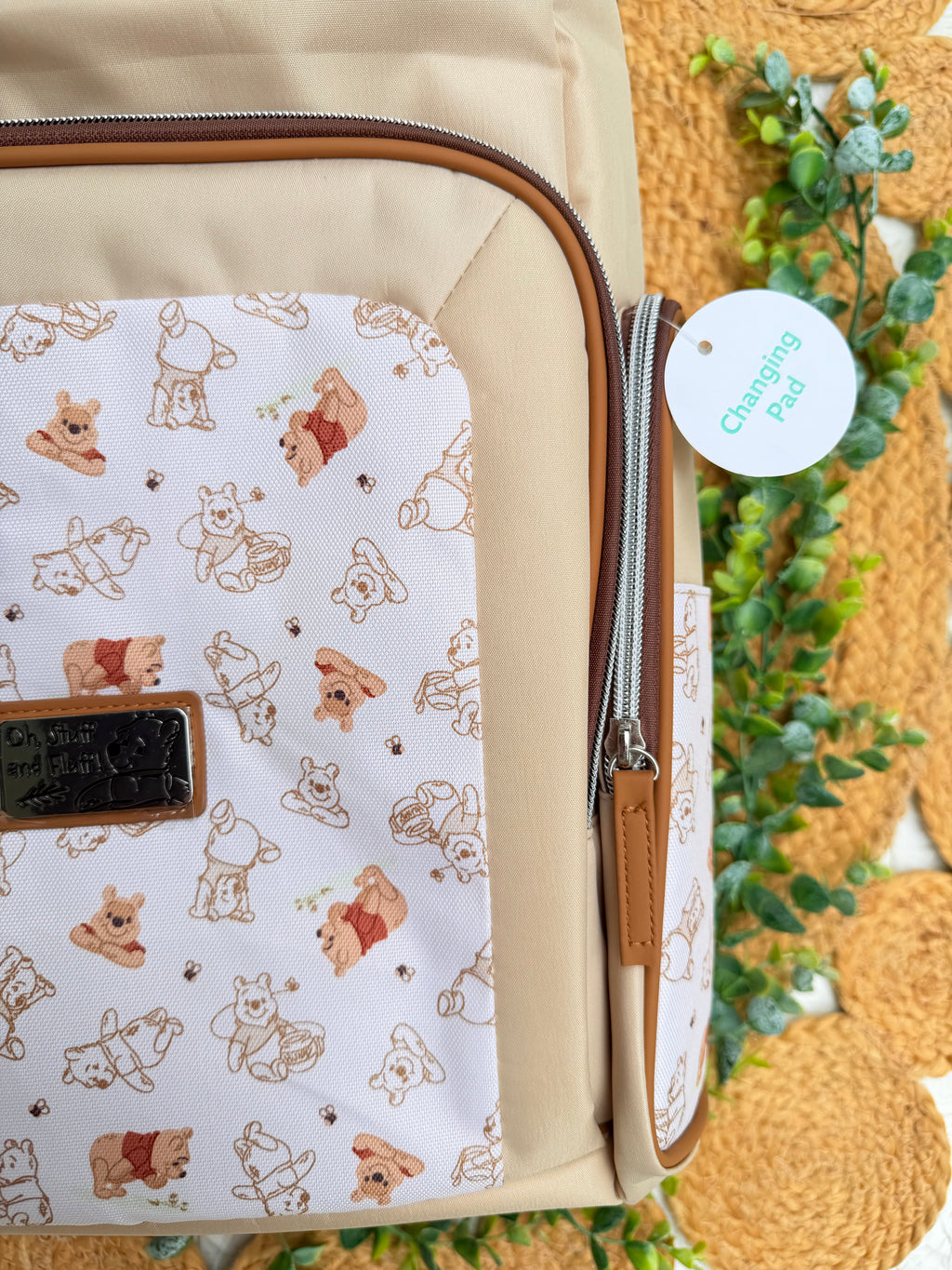Mochila Pañalera Disney Baby Winnie the Pooh – 14 bolsillos